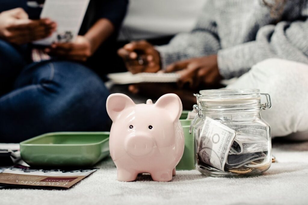 how to save money fast on a low income