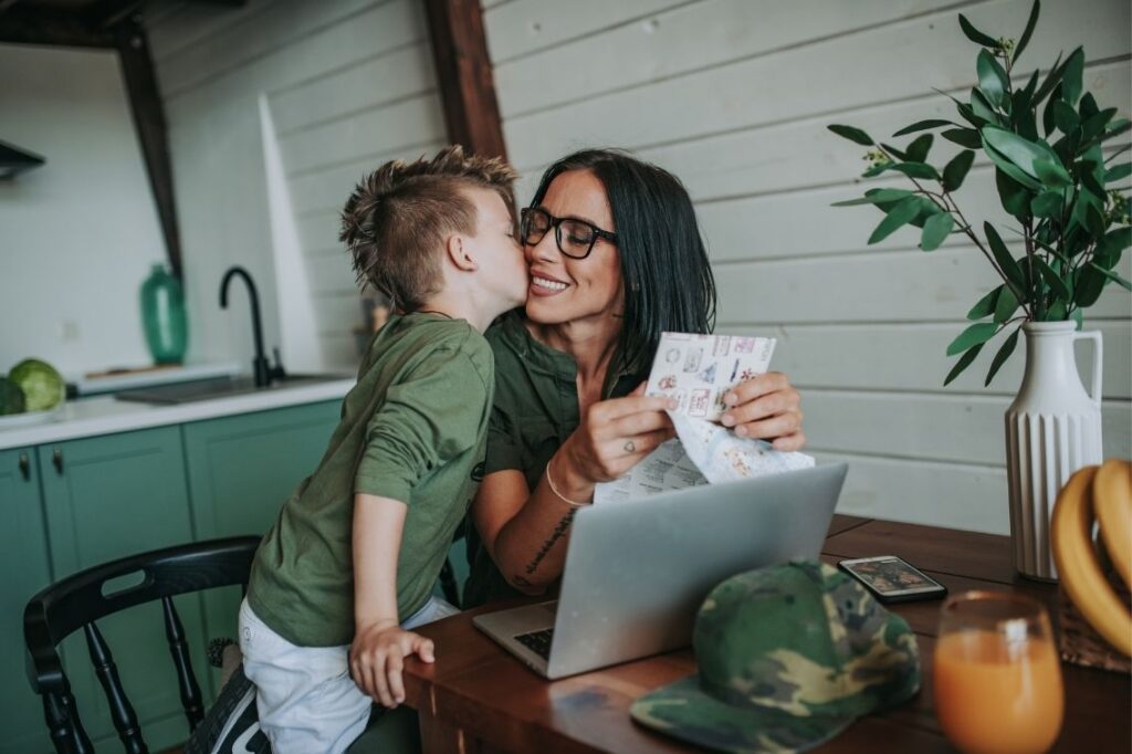 side income for stay at home parents