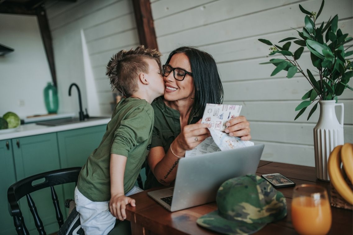 side income for stay at home parents