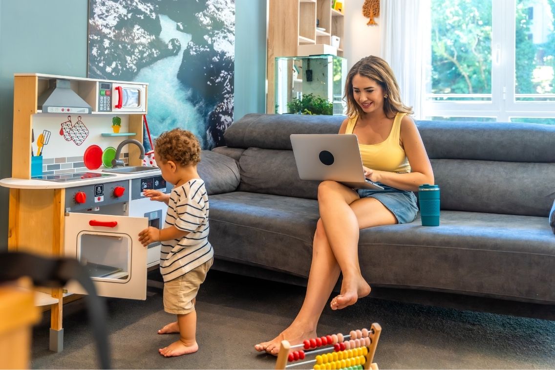 how to make money as a stay at home mom