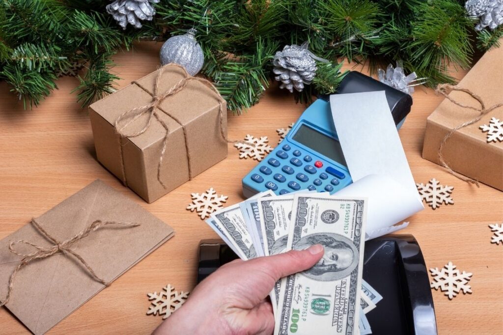 ways to make extra money for Christmas
